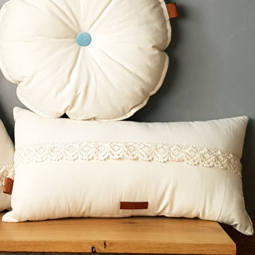 poduszka prostokątna natura z bawełny z koronką