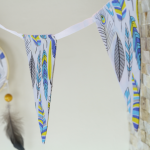 girlanda proporczyk piórka w tle łapacz snów