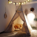 namiot z falbaną boho naturalny