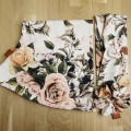 opaska na  głowę w zestawieniu z kominem i gumką scrunchie kwiaty vintage