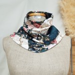 komin damski, dziecięcyy w kwiaty vintage navy blue