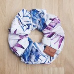 Gumka scrunchie do włosów akwarelowe liście