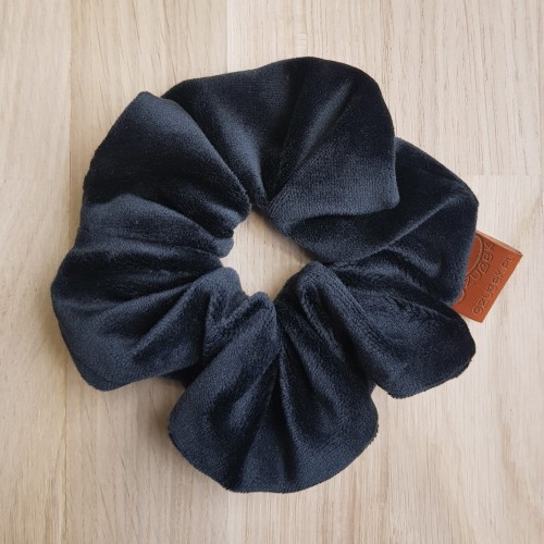 gumka do włosów scrunchie czarny welur