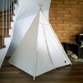 namiot-tipi-dla-dzieci-z-pomponami.jpg