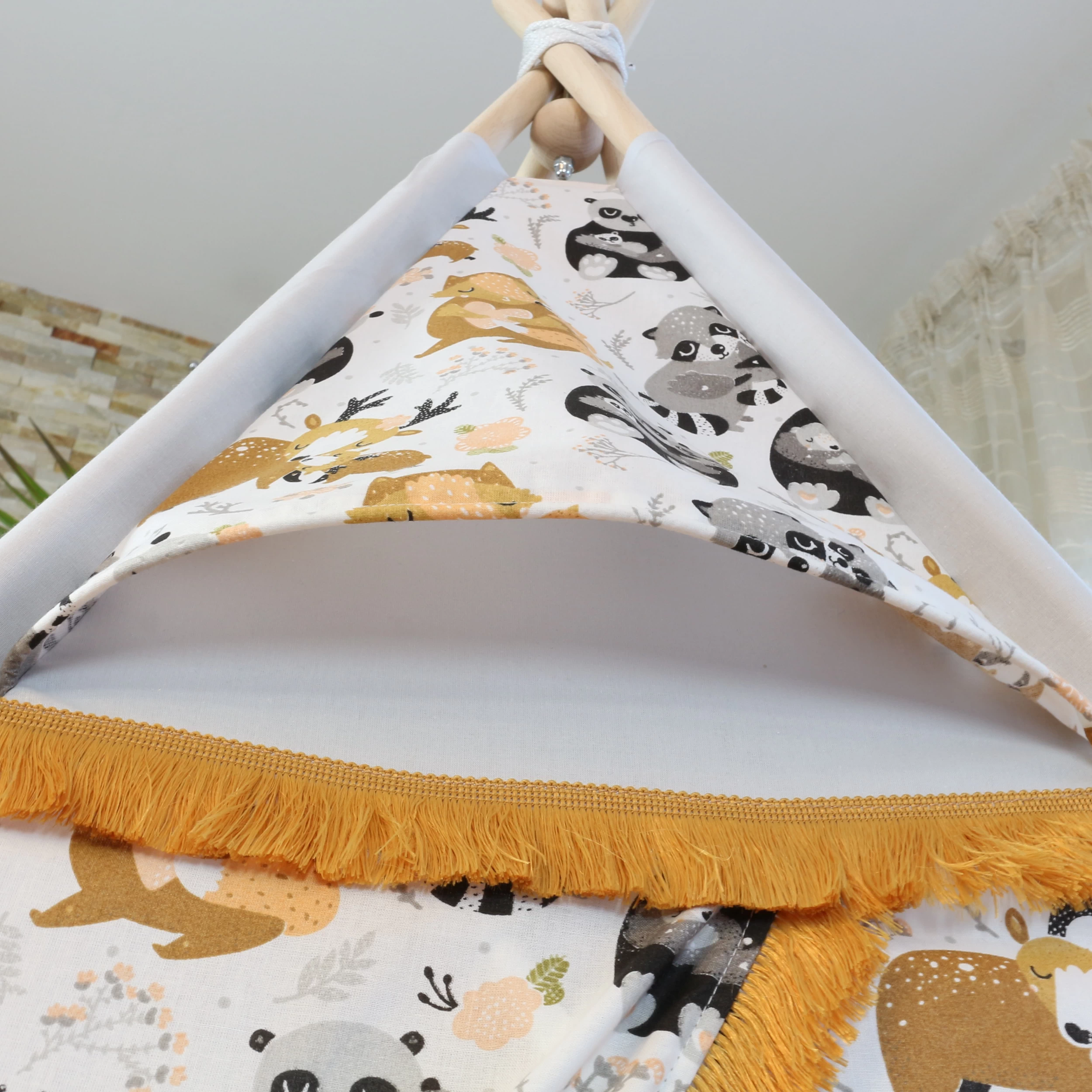 wentyl namiotu tipi dla dzieci zwierzęta od dołu